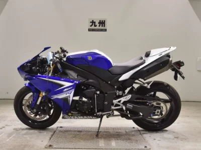 Yamaha YZF-R1