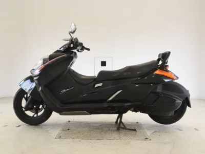 Suzuki GEMMA250