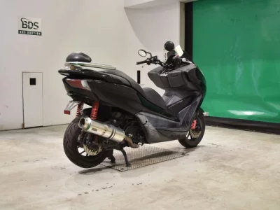 Honda FORZA