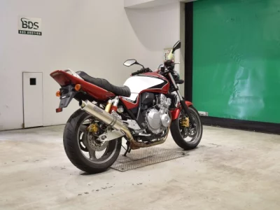 Honda CB400SFV-4ABS с аукционов Японии