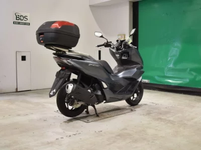 Honda PCX125-4