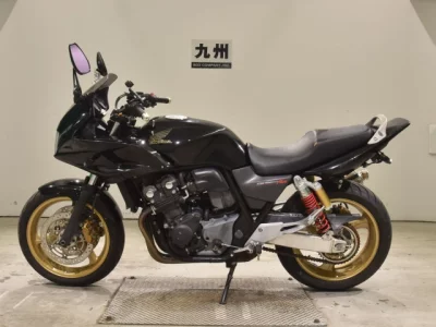 Honda CB400SFV-4 BOLDOR