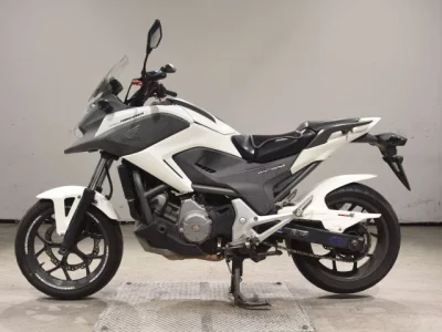 Мотоцикл из Японии Honda NC700X