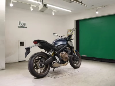 Honda CB650R с аукционов Японии