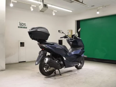 Honda PCX125-4