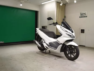 Honda PCX125-3