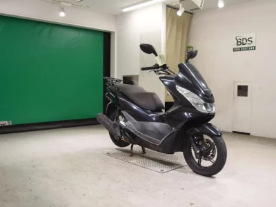 Honda PCX125-2