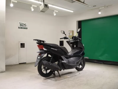 Honda PCX125-2