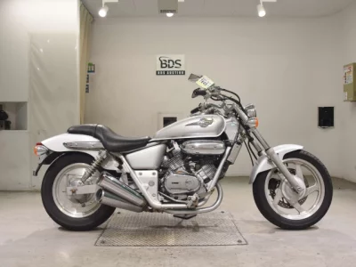 Honda MAGNA 250