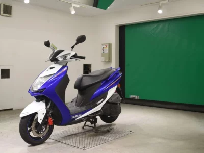 Yamaha CYGNUS 125XSR-3