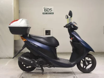 Suzuki ADDRESS V50-3
