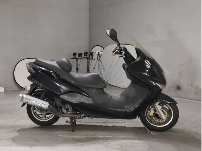 Yamaha MAJESTY 125