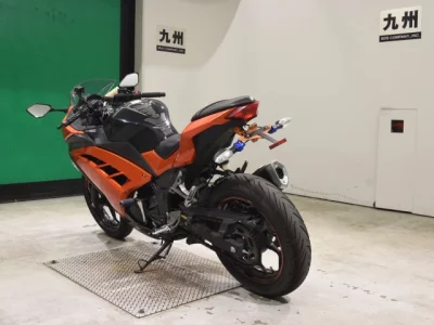 Kawasaki NINJA250