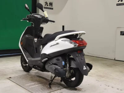 Yamaha AXIS125Z