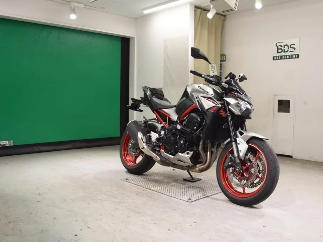 Kawasaki Z900-2  с аукциона в Японии