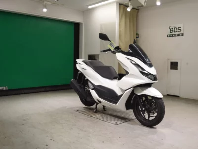 Honda PCX125-4