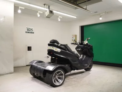 Yamaha MAJESTY 250-2 TRIKE