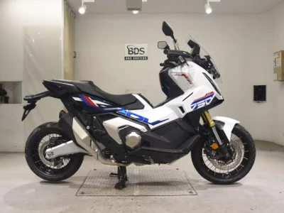 Honda X-ADV750-2