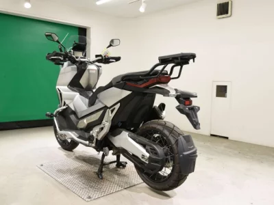 Honda X-ADV750