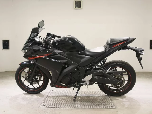 Yamaha YZF-R3  с аукциона в Японии