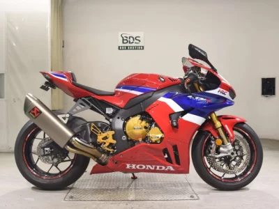 Мотоцикл из Японии Honda CBR1000RR-RSP