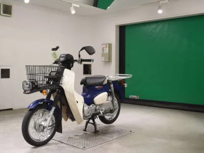 Honda C50-3