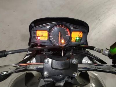 Suzuki GSR400 с аукционов Японии
