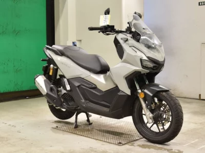 Honda ADV160