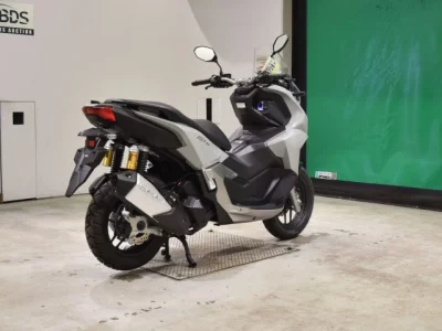 Honda ADV160