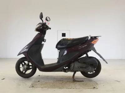 Suzuki ADDRESS V50