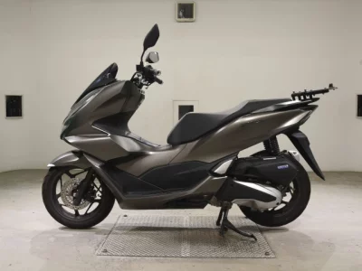 Honda PCX125-4