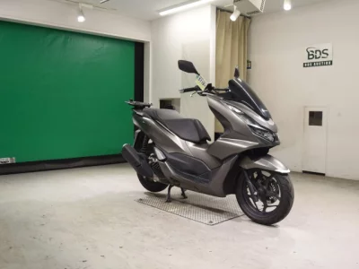 Honda PCX125-4