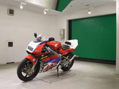 Honda NSR250R-4