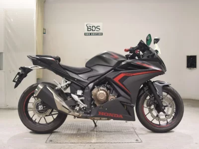 Honda CBR400R-2