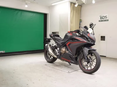 Honda CBR400R-2