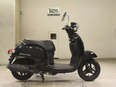 Мотоцикл из Японии Honda GIORNO