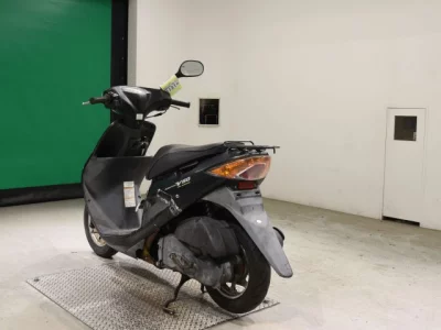 Suzuki ADDRESS V50