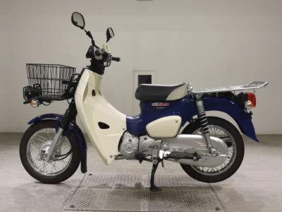 Honda C50-3