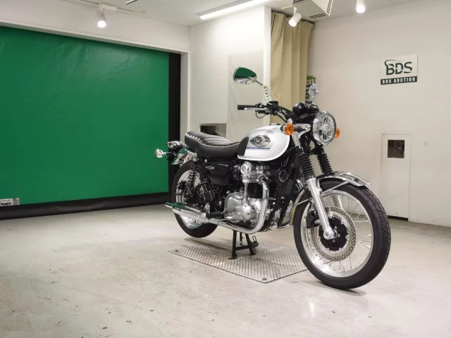 Kawasaki W800-2  с аукциона в Японии