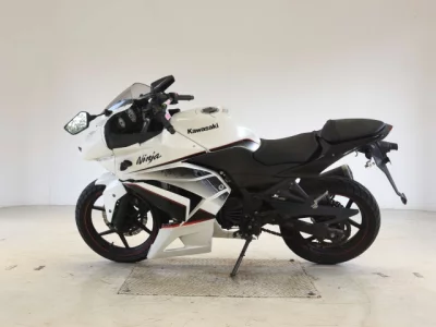 Мотоцикл из Японии Kawasaki NINJA250R