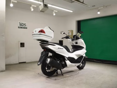 Honda PCX125-4 с аукционов Японии