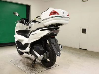 Honda PCX125-4 с аукционов Японии