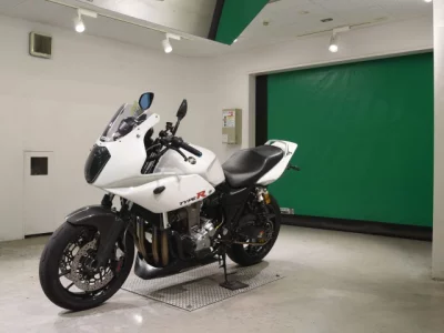 Honda CB1300SF