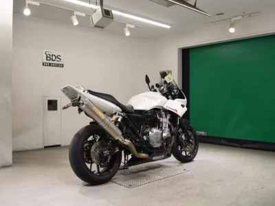 Honda CB1300SF
