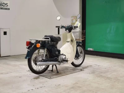 Honda C50 с аукционов Японии
