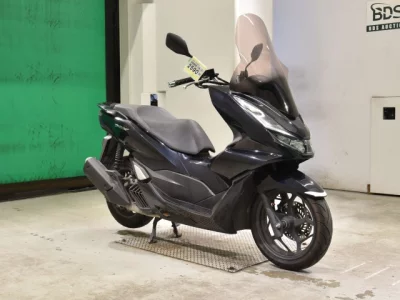 Honda PCX125-4