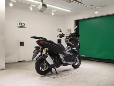Honda ADV150