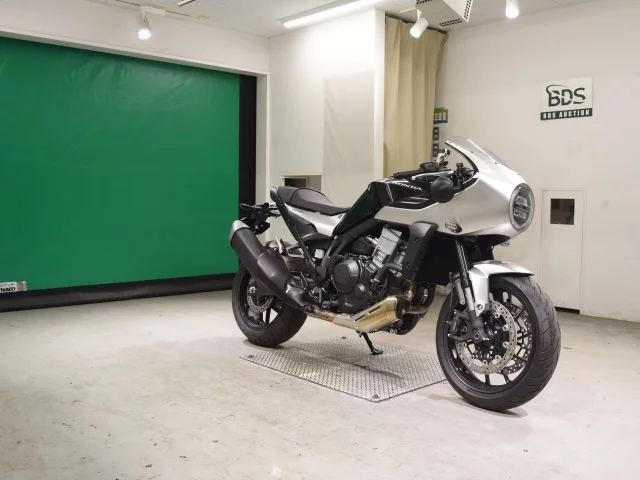 Honda HAWK11  с аукциона в Японии