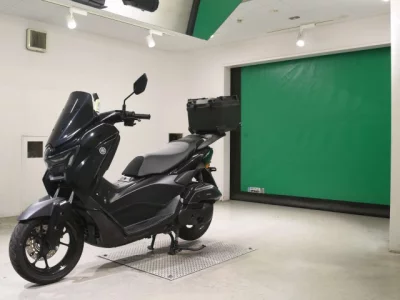 Yamaha NMAX155-3