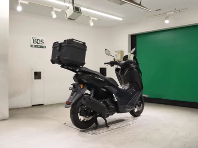 Yamaha NMAX155-3